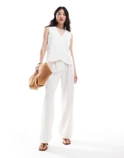 Pretty Lavish Waistcoat And Tailored Trouser Co-ord In Cream