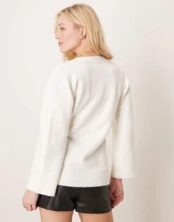 Pretty Lavish Chunky Cuff Knit Cardigan In Cream For Women -Pretty Lavi Clothing Shop 206918135 4