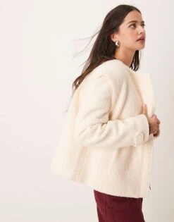 Pretty Lavish Cropped Boucle Jacket In Cream For Women