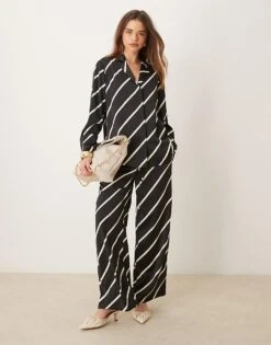 Pretty Lavish Relaxed Stripe Co-ord In Black And Cream
